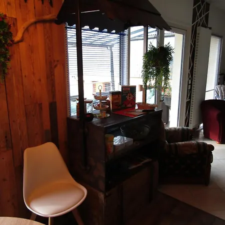 D'hotes Au Nid Du Thil Bed & Breakfast Beauvais