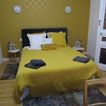 D'hotes Au Nid Du Thil Panzió