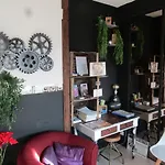 D'hôtes Au Nid Du Thil Alojamento de Acomodação e Pequeno-almoço Beauvais