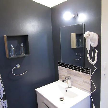 D'hotes Au Nid Du Thil 3*