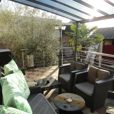 Bed and breakfast D'hotes Au Nid Du Thil