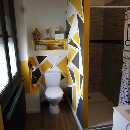 Bed and breakfast D'hotes Au Nid Du Thil 3*