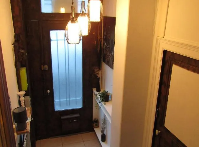 Couette-café D'hôtes Au Nid Du Thil