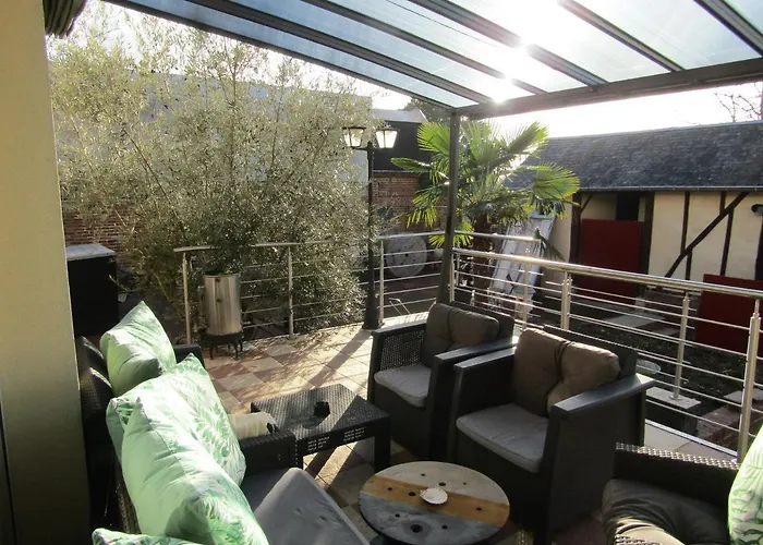 D'hotes Au Nid Du Thil לינה וארוחת בוקר בווה