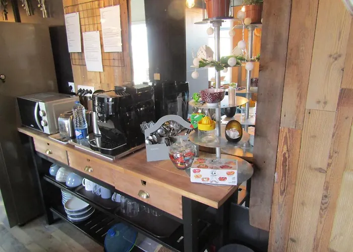 Couette-café D'hôtes Au Nid Du Thil